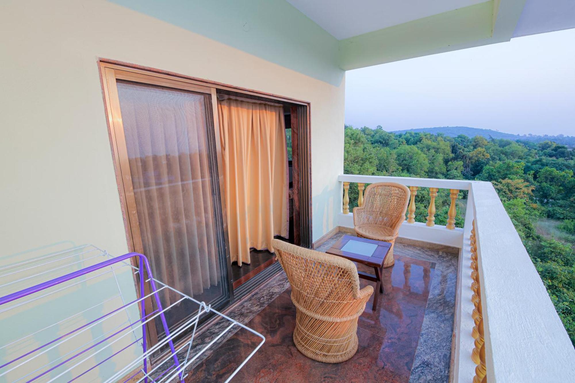 Sparv Aulakhs Resort Мандрем Екстер'єр фото