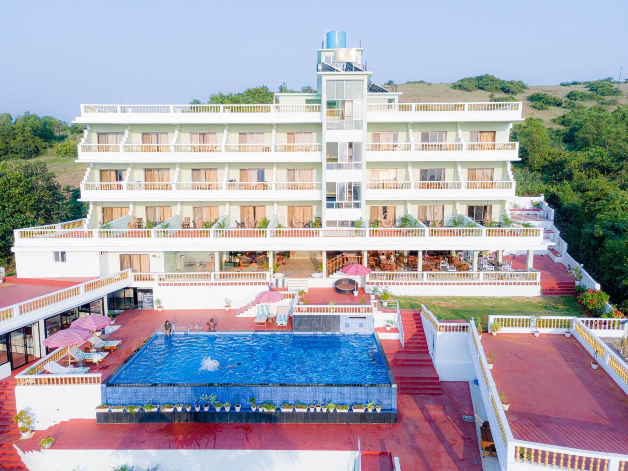 Sparv Aulakhs Resort Мандрем Екстер'єр фото