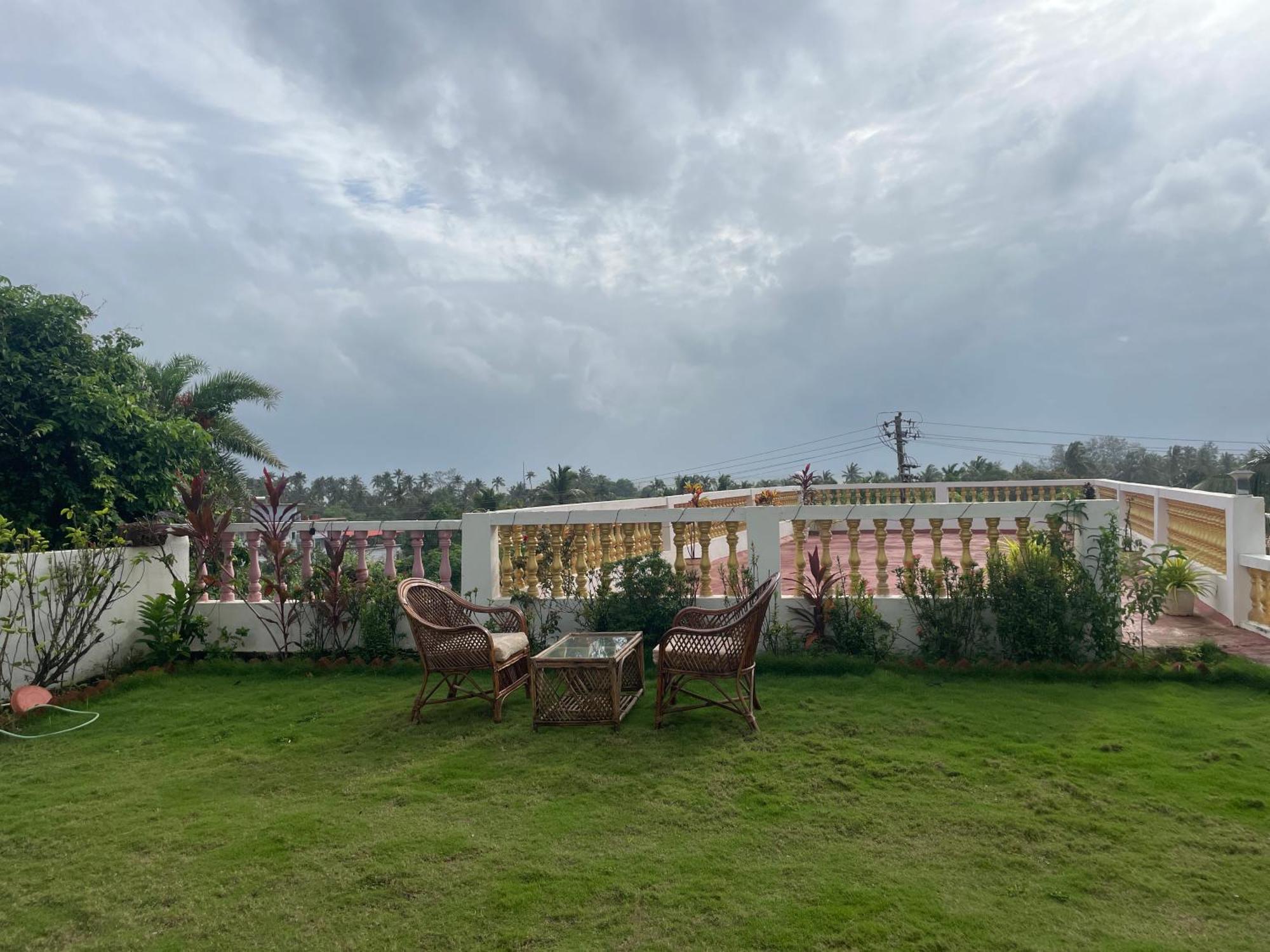 Sparv Aulakhs Resort Мандрем Екстер'єр фото